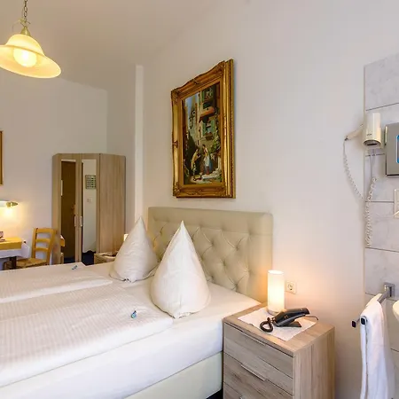 Weber Hotel Colónia